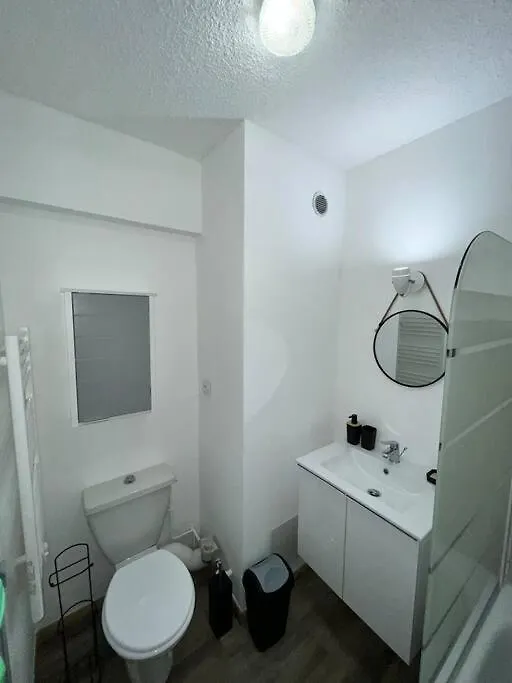 Apartment Appartement Moderne & Chaleureux Greoux-les-Bains France